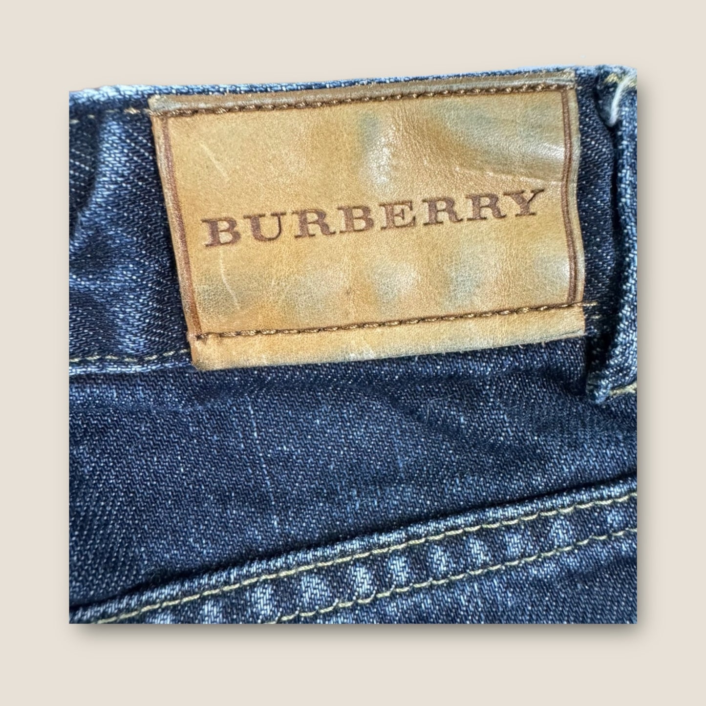 *FLAWED* Burberry Blue Jeans, 5y