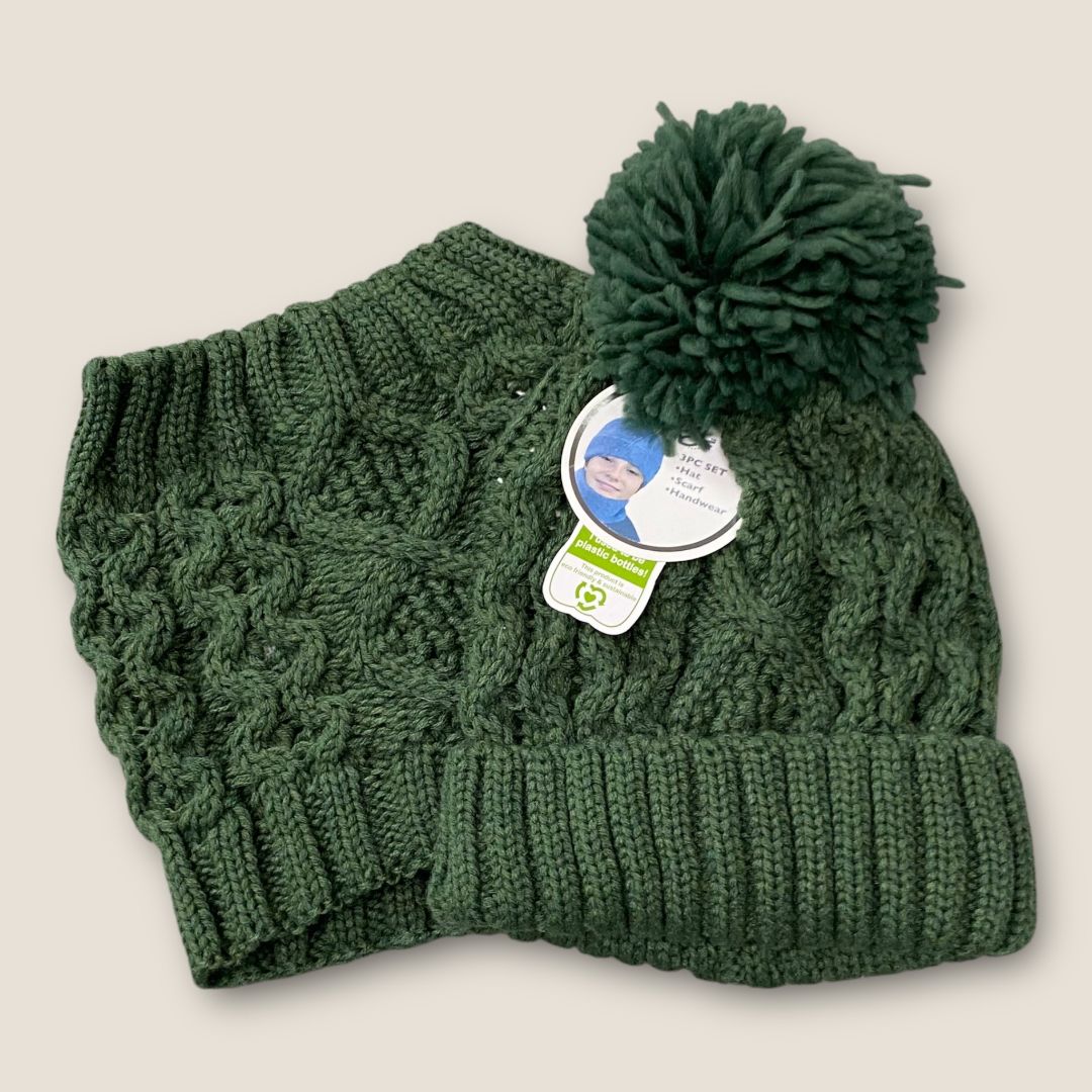 Toby Green New with tags hat Set, 0