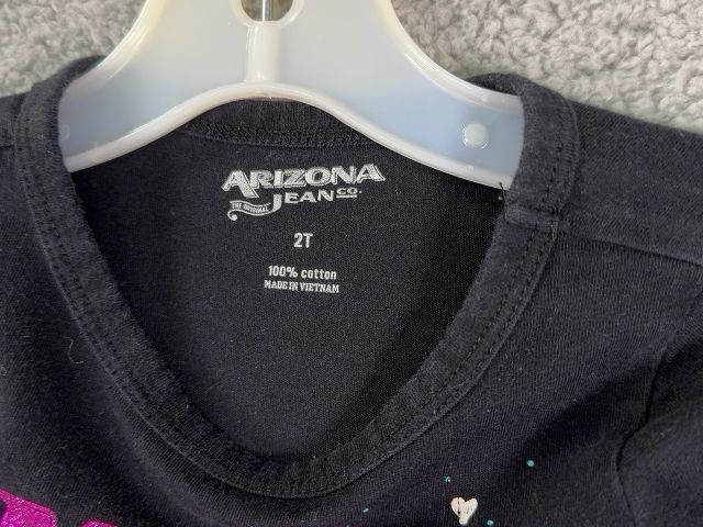 Arizona Jeans Black with Pink Basic T-Shirt, 2